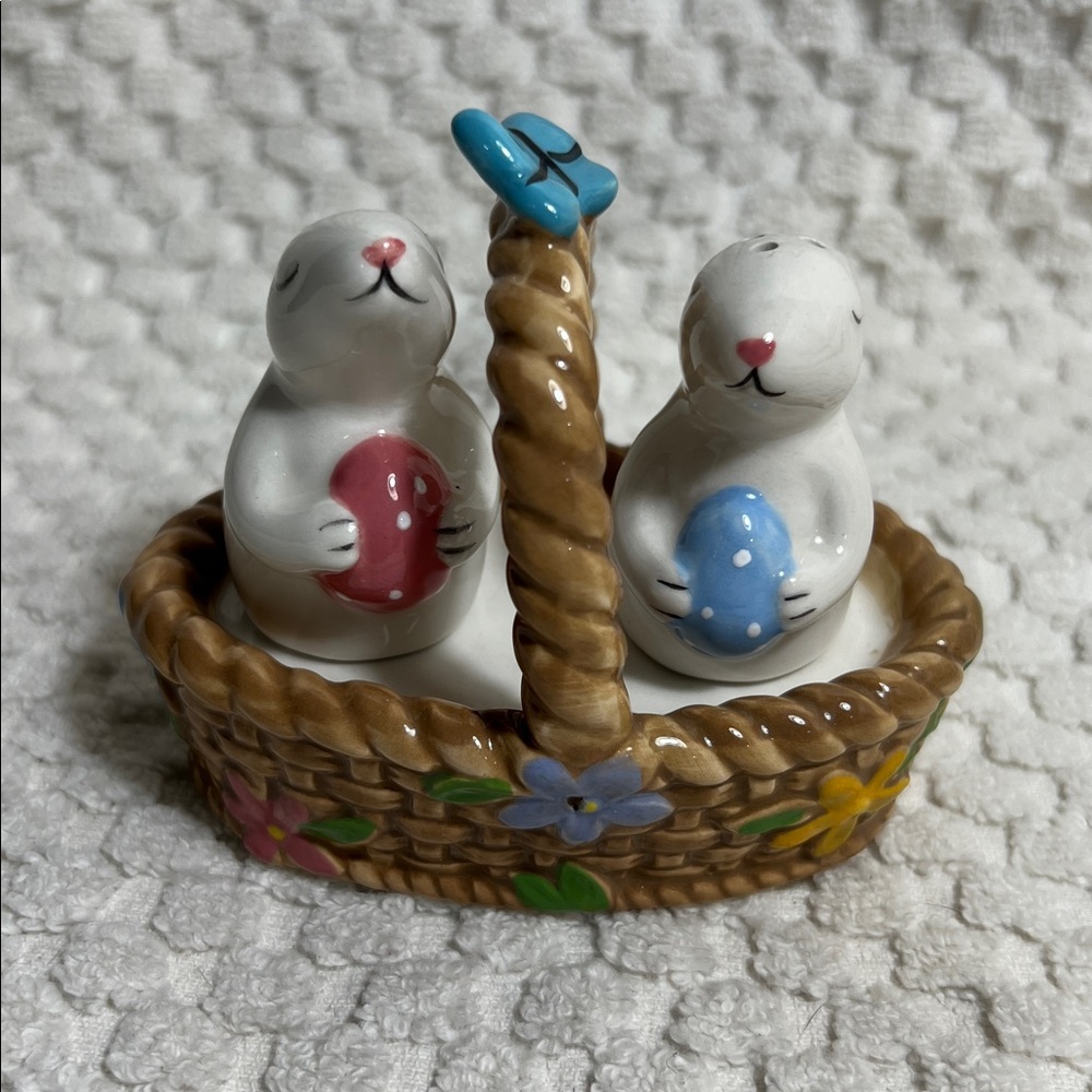 Bunny Salt and Pepper Shakers with Basket